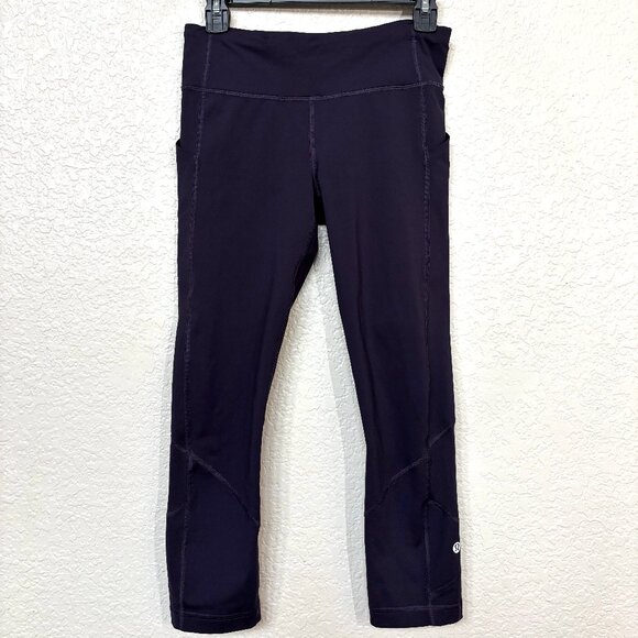 Lululemon Women's Pace Rival Crop Leggings Size 6 Dark Purple 22” Inseam Yoga - Picture 2 of 5
